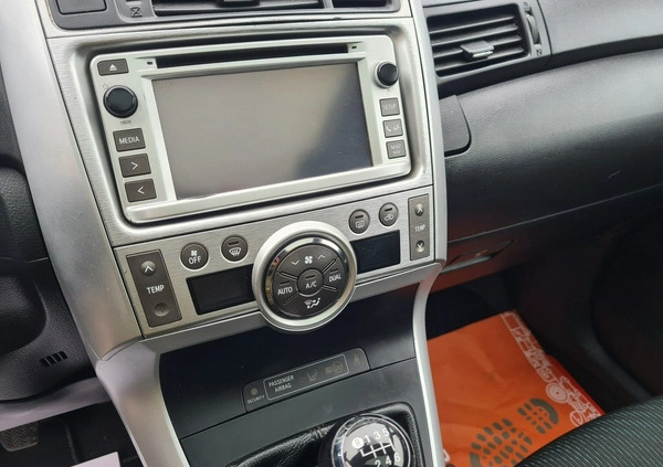 Toyota Verso cena 19900 przebieg: 282000, rok produkcji 2012 z Kęty małe 254